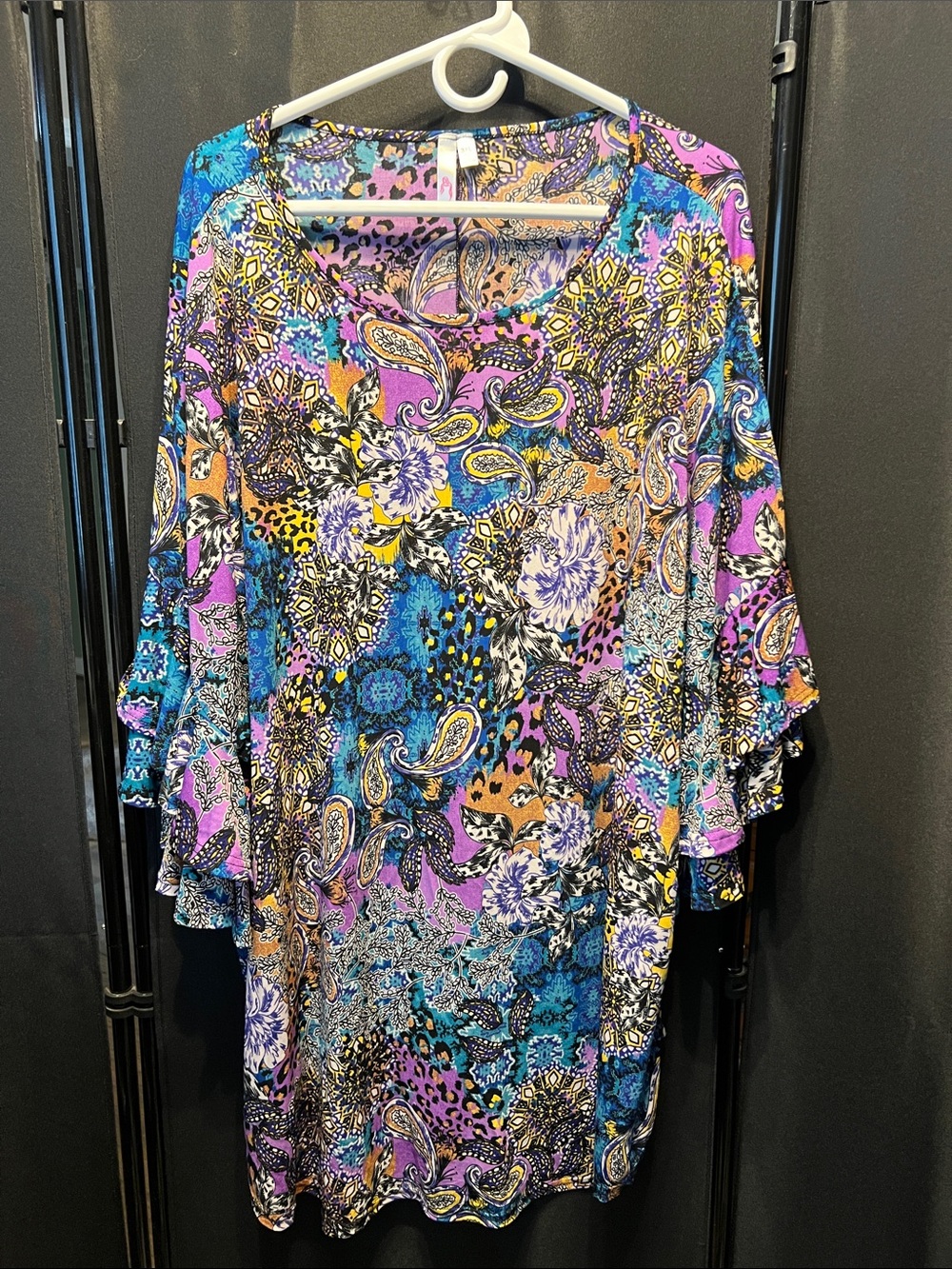 Fashion Nova Vibrant Paisley Floral Tunic Top/cover up- Purple/Blue